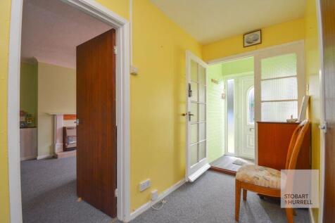 Hallway to Lounge 