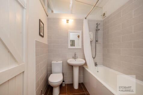 Barron Lodge Bathroom