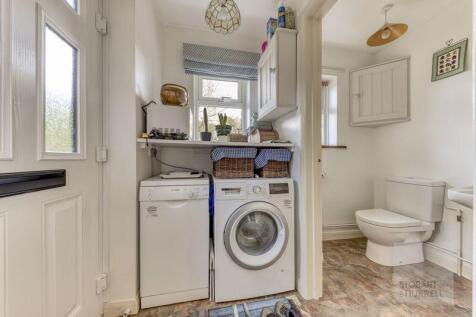 Utility with Cloakroom 