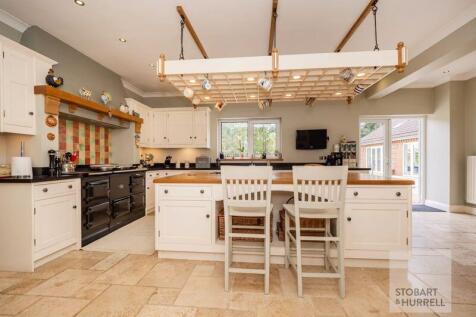 Kitchen Breakfast bar