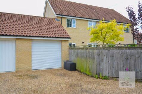 Garage with Parking 