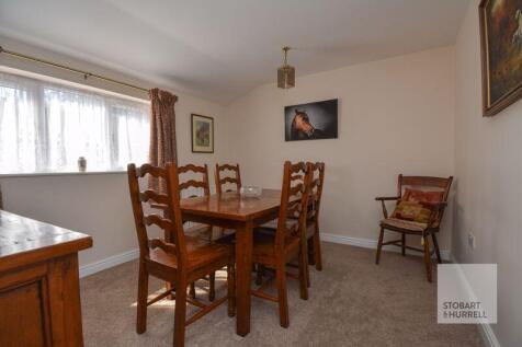 Dining / Bedroom 2 