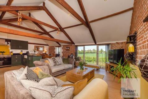 Lounge Open Plan