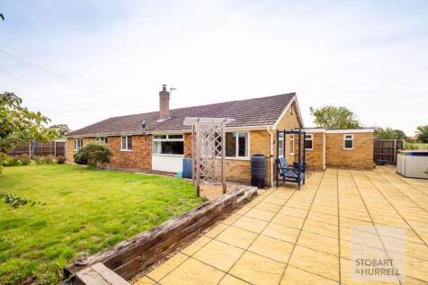 Side Garden &amp; Rear Terrace