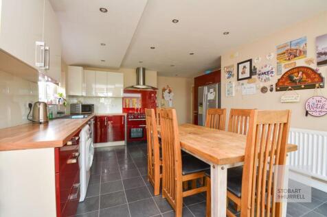 Kitchen / Breakfast Room 