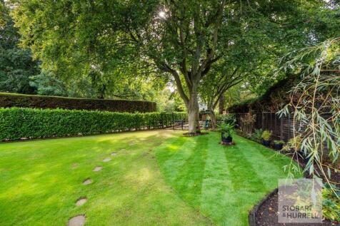 Lawn Garden