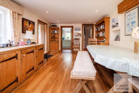 Breakfast Room