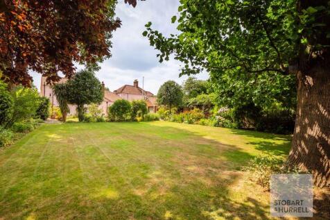 Lawn Garden
