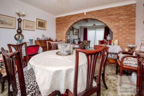 Dining to Lounge 