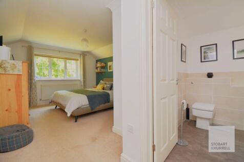 Bedroom To En-Suite