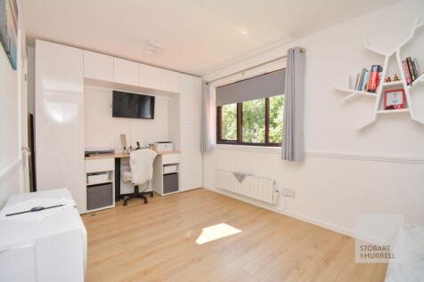 Living Room &amp; Bedroom