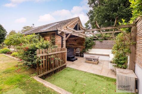 Outdoor Entertainment 