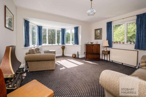 1st Floor Lounge