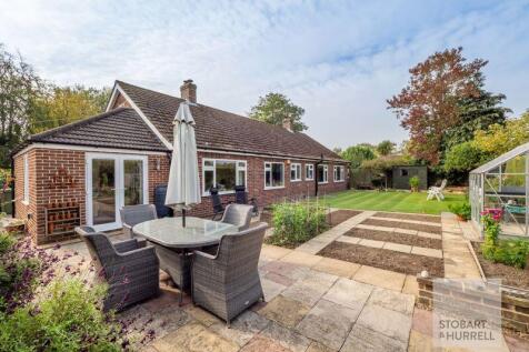 Alfresco Dining