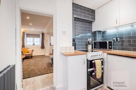 Kitchen To Lounge