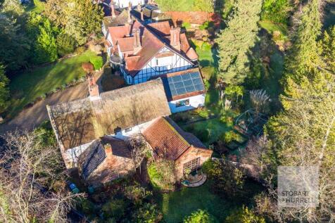 Close Ariel of The Gardens