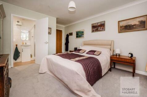 Bedroom To En-Suite