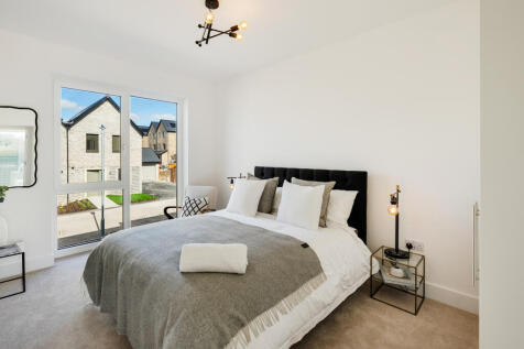 Show Home example (5) bedroom example