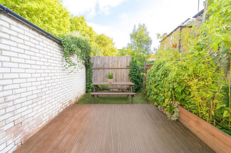 Garden_decking