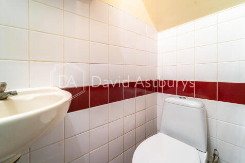 NDB08458