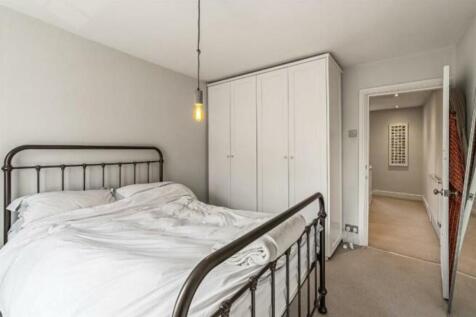 125020_MAL1203180...