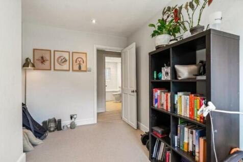 125020_MAL1203180...