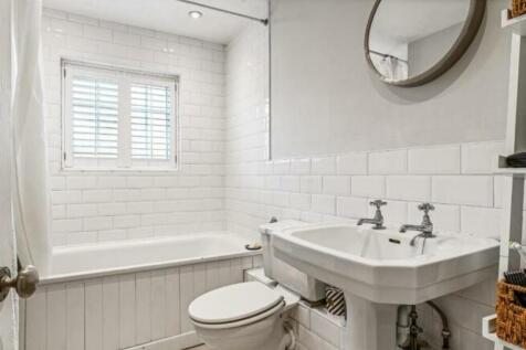 125020_MAL1203180...