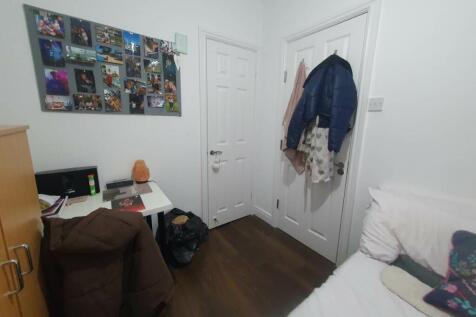 Bedroom 4 (2)