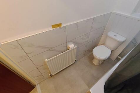 Bathroom (2)