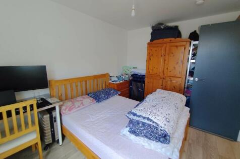 Bedroom (3)