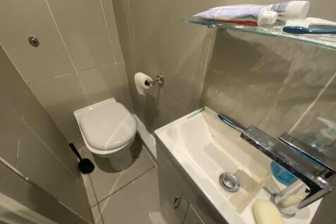 Shower Room Reverse