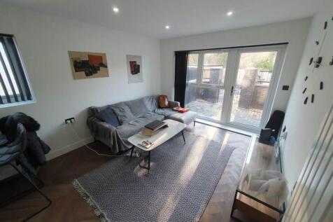 Living room (1)
