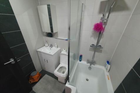 Bathroom (2)