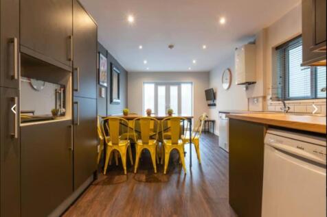 Kitchen Diner Angle 