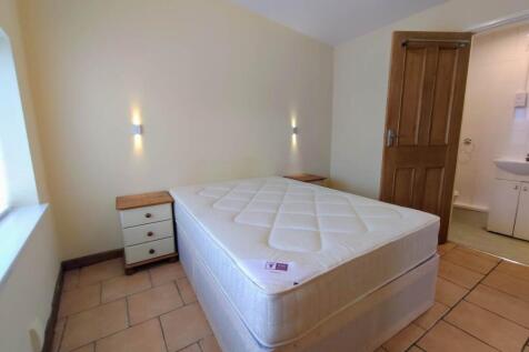 Bedroom (1)