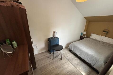 Bedroom (3)