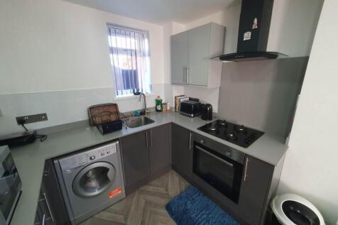 Kitchen (2)