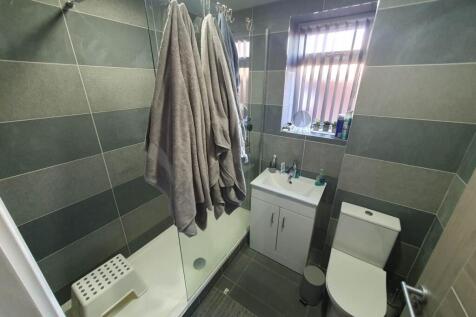 Bathroom (1)