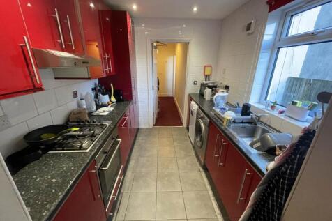 Kitchen Reverse 