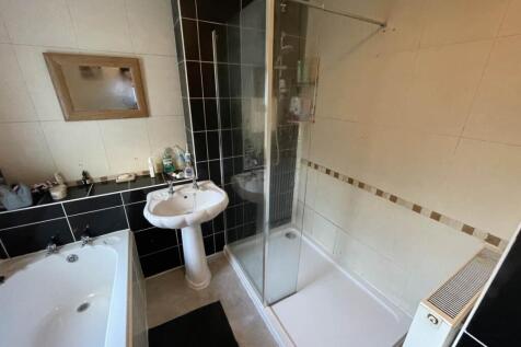 Bathroom Reverse Ang