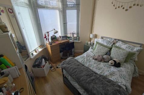 Ground floor front b