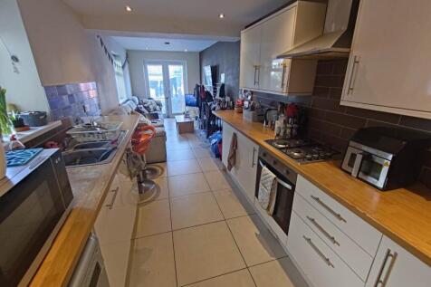 Kitchen (1)