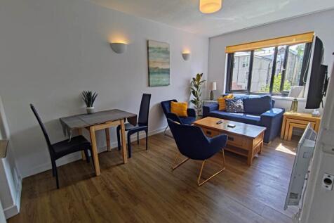 Dining living area (
