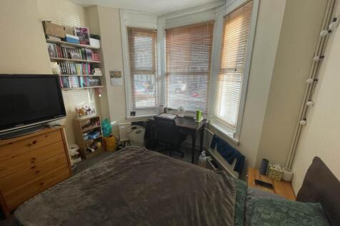 Ground Floor Front B