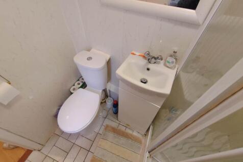 Shower room (2)