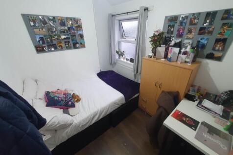 Bedroom 4 (1)