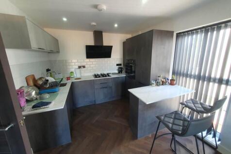 Kitchen (1)