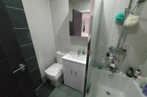 Bathroom (2)