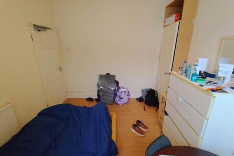 Ground floor front b