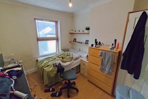 First floor middle b